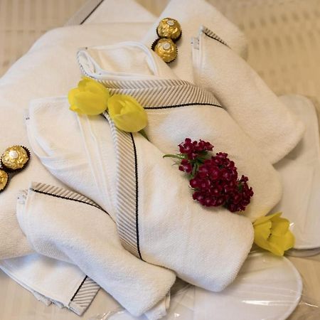 Golden Apartment Baneasa Bükreş Dış mekan fotoğraf