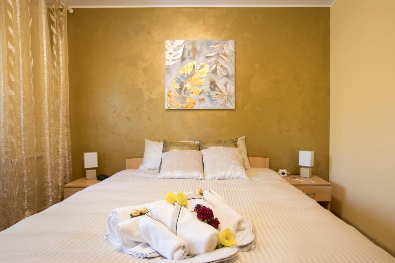 Golden Apartment Baneasa Bükreş Dış mekan fotoğraf