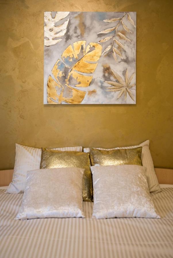 Golden Apartment Baneasa Bükreş Dış mekan fotoğraf